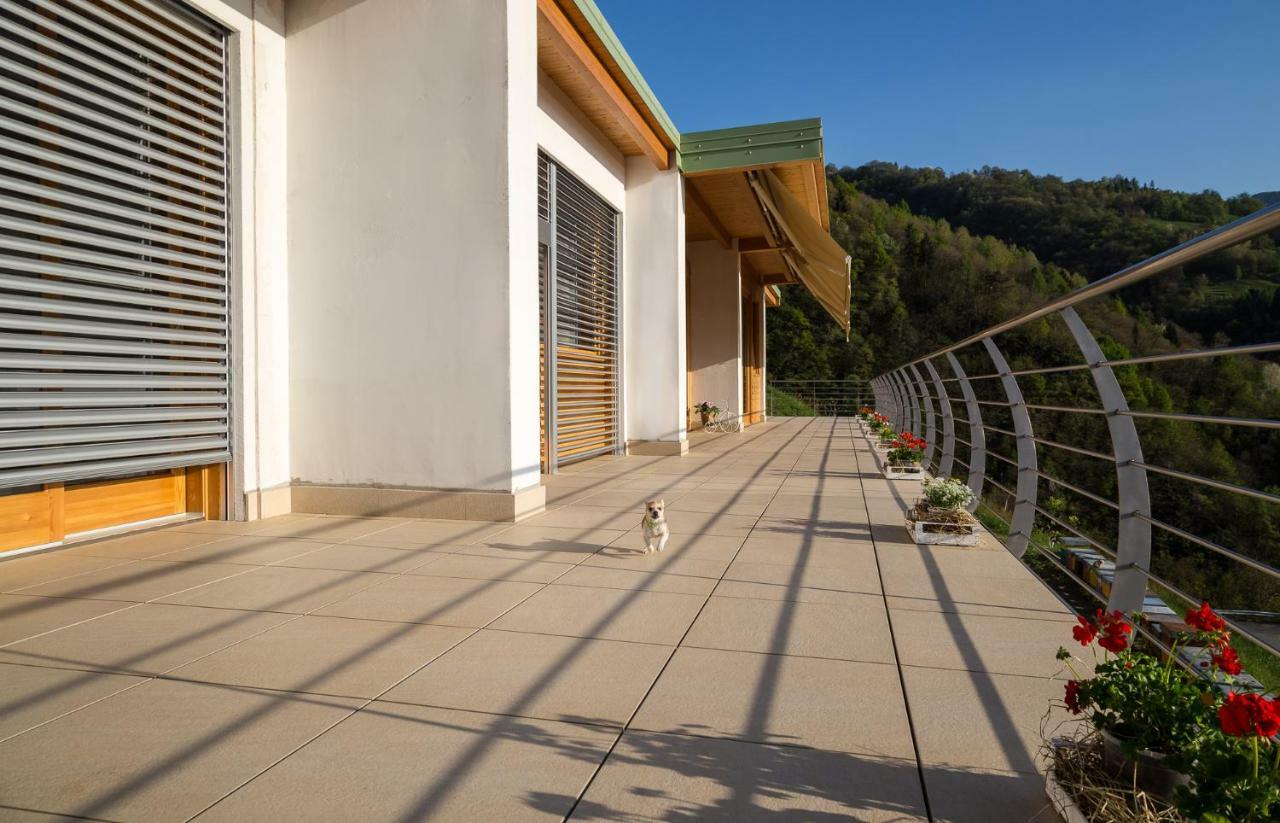 Agriturismo Alveare Sul Lago Pisogne Luaran gambar